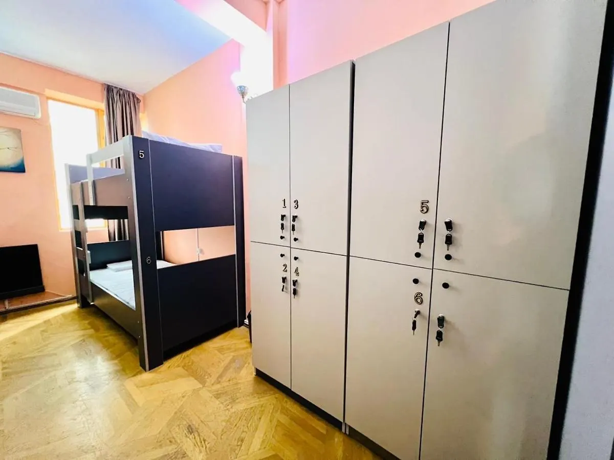 Tetri Share Point Hostel Tbilisi